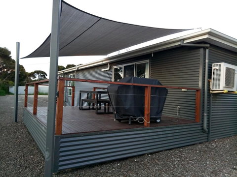Home On Torrens - Phillip Island Accommodation 6