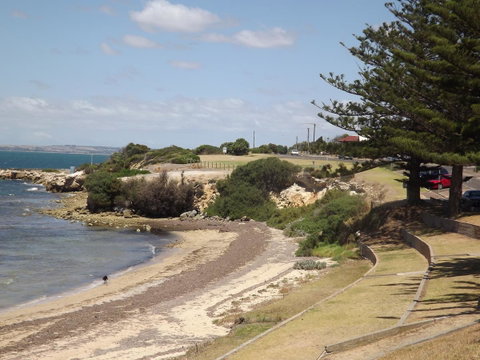Home On Torrens - Phillip Island Accommodation 19