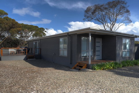 Home On Torrens - Phillip Island Accommodation 23