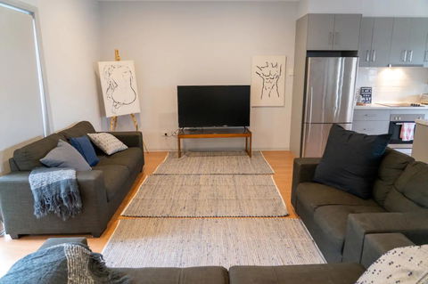 Gawler Townhouse 3 Bedroom - Phillip Island Accommodation 0