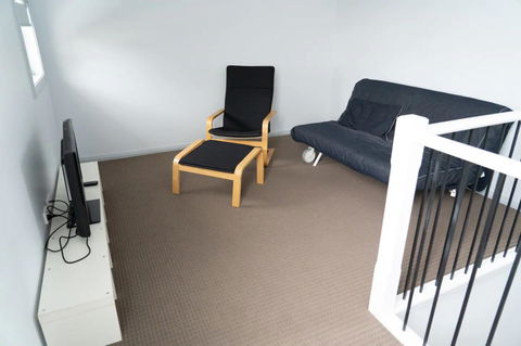 Gawler Townhouse 3 Bedroom - Phillip Island Accommodation 5