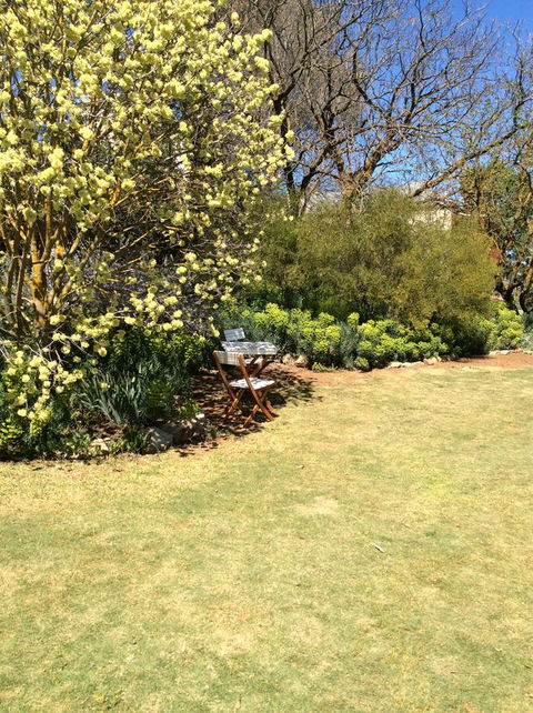 Kit Kat Cottage - Heritage Accommodation Burra - Phillip Island Accommodation 13