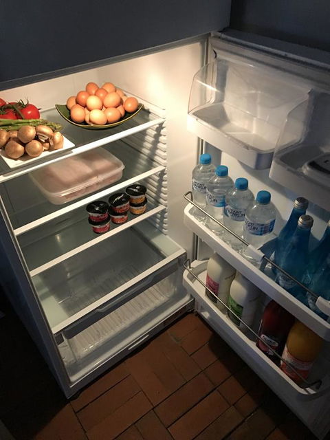 Kit Kat Cottage - Heritage Accommodation Burra - Phillip Island Accommodation 15