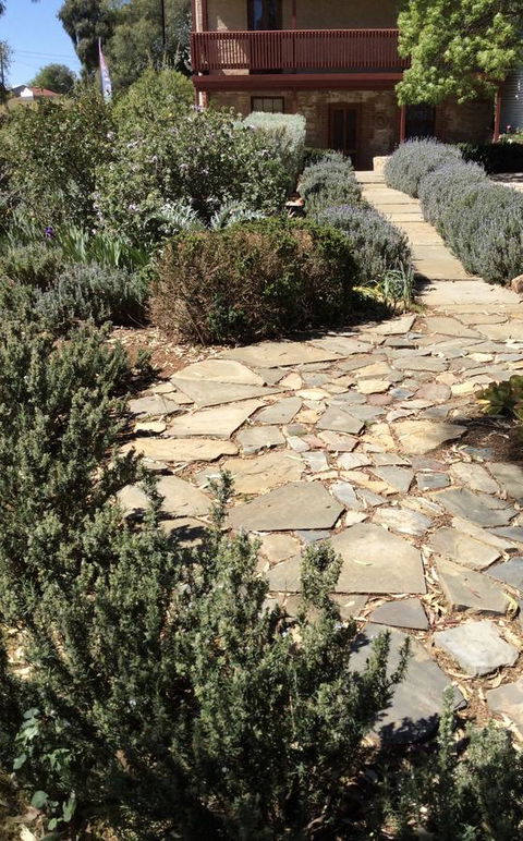 Kit Kat Cottage - Heritage Accommodation Burra - Phillip Island Accommodation 26