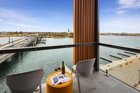 Quest Port Adelaide - Phillip Island Accommodation 14