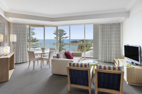 Crowne Plaza Terrigal Pacific, An IHG Hotel - Phillip Island Accommodation 44