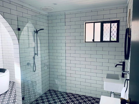 The Manor Basket Range - Phillip Island Accommodation 10