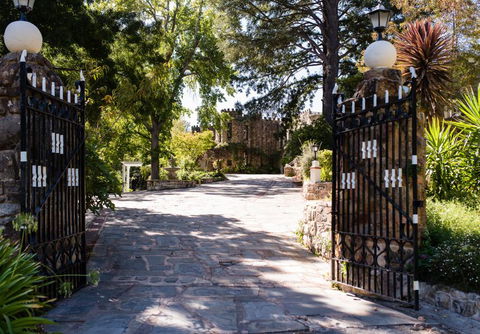 The Manor Basket Range - Phillip Island Accommodation 14