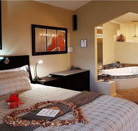 Romantic Getaways at Riverview Rise Retreats - Phillip Island Accommodation