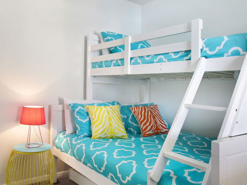 Seaview Sunset Holiday Apartments - Phillip Island Accommodation 10