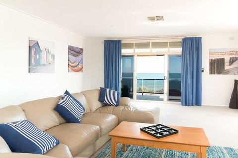 Seaview Sunset Holiday Apartments - Phillip Island Accommodation 0