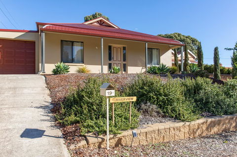 Rivergum Cottages Gawler Barossa Region - Phillip Island Accommodation 1