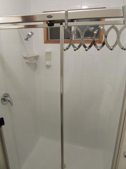 Lazy Days Cottage - Victor Harbor - Phillip Island Accommodation 22