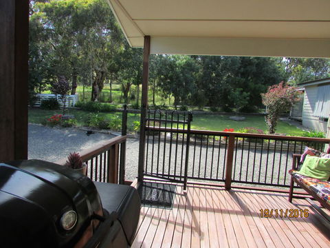 Lazy Days Cottage - Victor Harbor - Phillip Island Accommodation 7