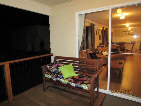 Lazy Days Cottage - Victor Harbor - Phillip Island Accommodation 23