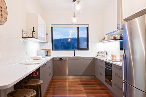 Esto House - Phillip Island Accommodation 13