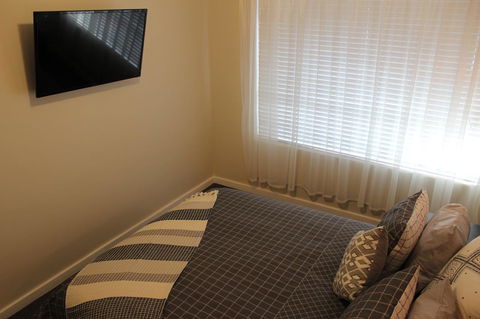 Christophers Villa - Phillip Island Accommodation 17