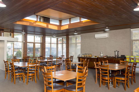 Bathurst Motor Inn - Phillip Island Accommodation 27