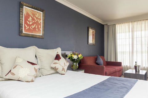 Bathurst Motor Inn - Phillip Island Accommodation 10