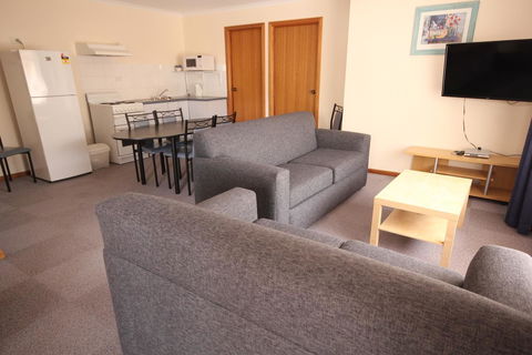 Port Vincent Motel & Apartments - Phillip Island Accommodation 15