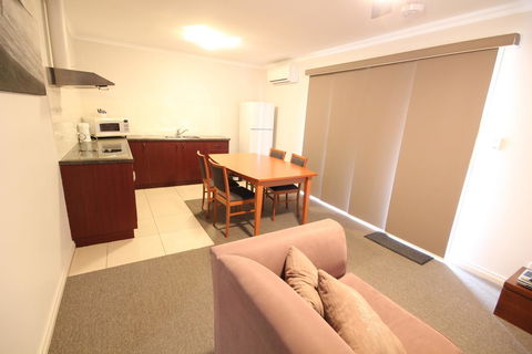 Port Vincent Motel & Apartments - Phillip Island Accommodation 4