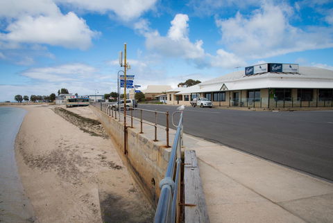Port Vincent Motel & Apartments - Phillip Island Accommodation 36