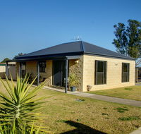 DBJ Holiday Units - Phillip Island Accommodation