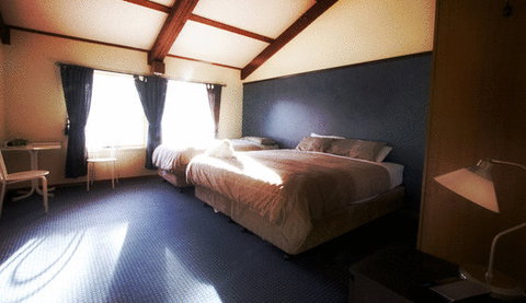 Snowy Gums Chalet - Phillip Island Accommodation 11