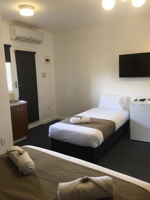 Port Pirie Accommodation And Apartments - Phillip Island Accommodation 22