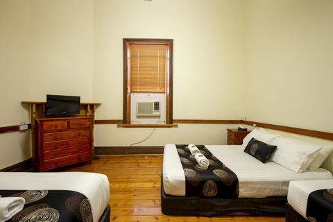 City Centre Motel Hotel - Phillip Island Accommodation 1