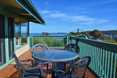Dolphinview - Phillip Island Accommodation 0
