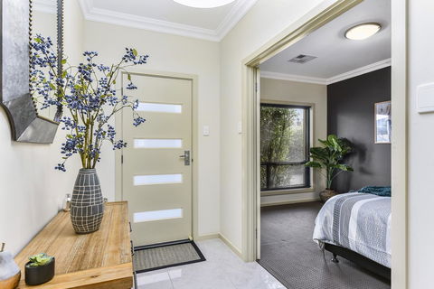 Accommodation On Lansell 2 - Phillip Island Accommodation 2