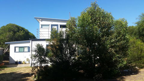 The Sandland Shack - Phillip Island Accommodation 5