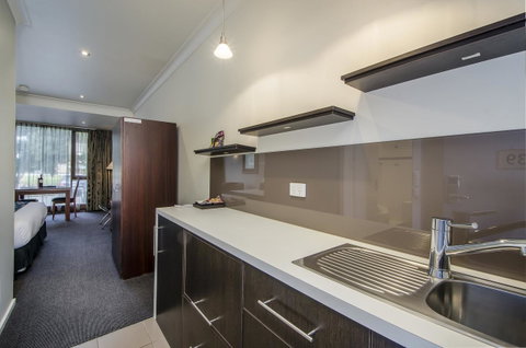 The Commodore - Phillip Island Accommodation 42