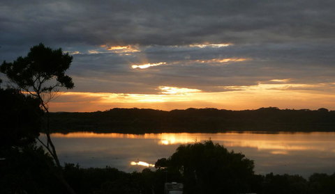 Lakeside Tourist Park - Phillip Island Accommodation 12
