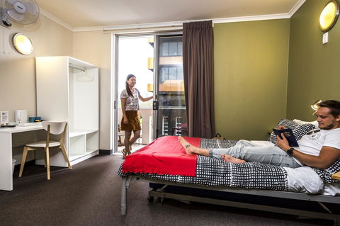 YHA Adelaide Central - Phillip Island Accommodation 22