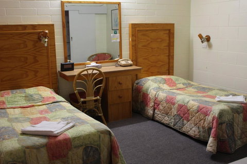 Island Motel Kingscote - Phillip Island Accommodation 24