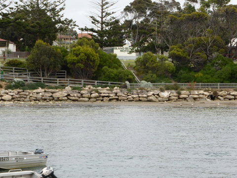 Island Motel Kingscote - Phillip Island Accommodation 4