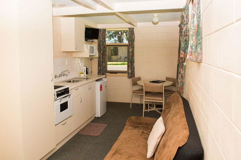 Kalganyi Holiday Park - Phillip Island Accommodation 35