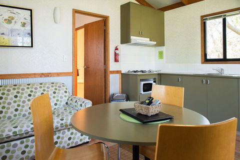 Kalganyi Holiday Park - Phillip Island Accommodation 11