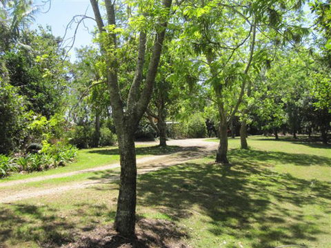 SummerHills Retreat Byron Bay - Phillip Island Accommodation 22