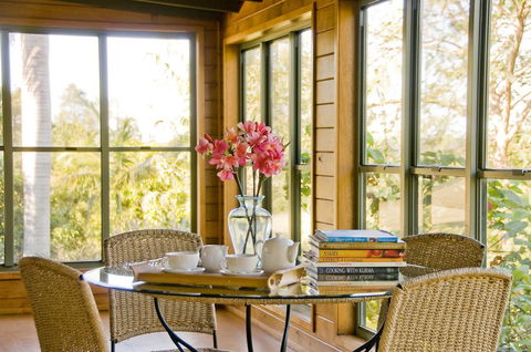 SummerHills Retreat Byron Bay - Phillip Island Accommodation 7