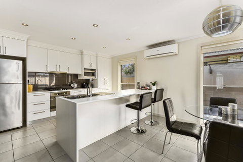 City Fringe Apartment - Phillip Island Accommodation 9