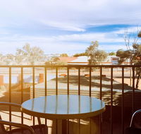 Desert Cave Hotel - Phillip Island Accommodation