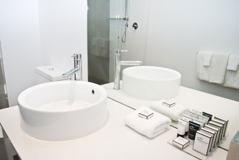 Mawson Lakes Hotel - Phillip Island Accommodation 4