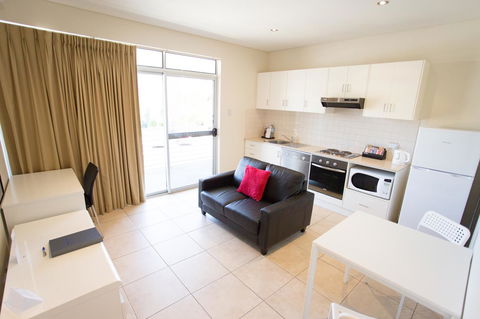 Mawson Lakes Hotel - Phillip Island Accommodation 22
