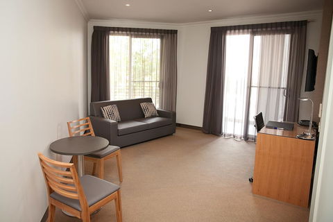Mawson Lakes Hotel - Phillip Island Accommodation 38