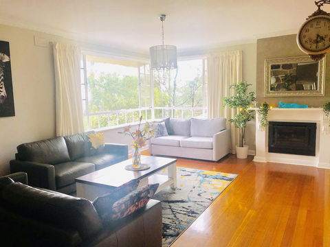 Stunning House With Beautiful Entertainment Area!! - Phillip Island Accommodation 1