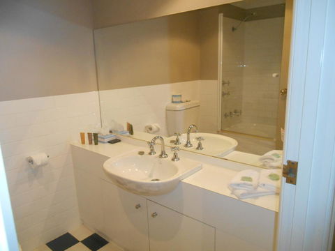 St Francis Winery - Phillip Island Accommodation 10