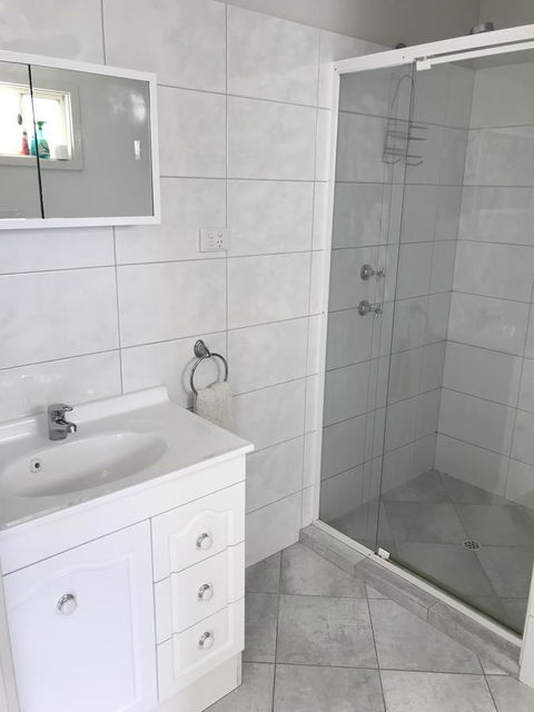 Beachside & Jetty View Apartment 6 - Captain\'s Apt - Phillip Island Accommodation 21